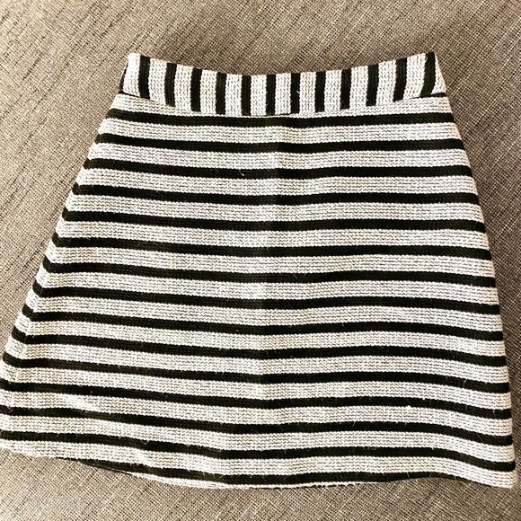 Express Dresses & Skirts - Express Stripe A-line skirt - Size 2/S